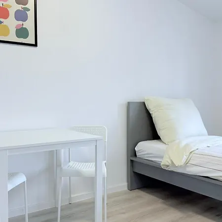 Monteurwohnung Zentrale Lage Mit Parkplatz & Schleusenblick Апартаменты Брунсбюттель