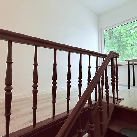 Monteurwohnung Zentrale Lage Mit Parkplatz & Schleusenblick