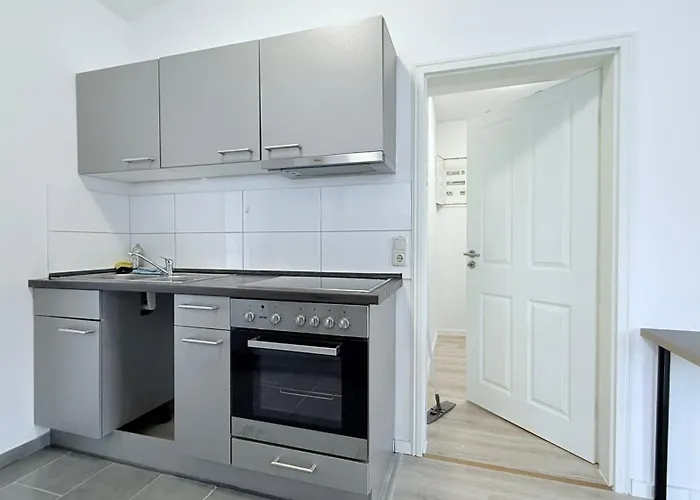 Appartement Monteurwohnung Zentrale Lage Mit Parkplatz & Schleusenblick Brunsbuttel